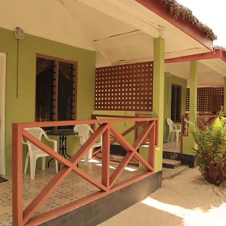 The Hidden Lodge Luganville Buitenkant foto