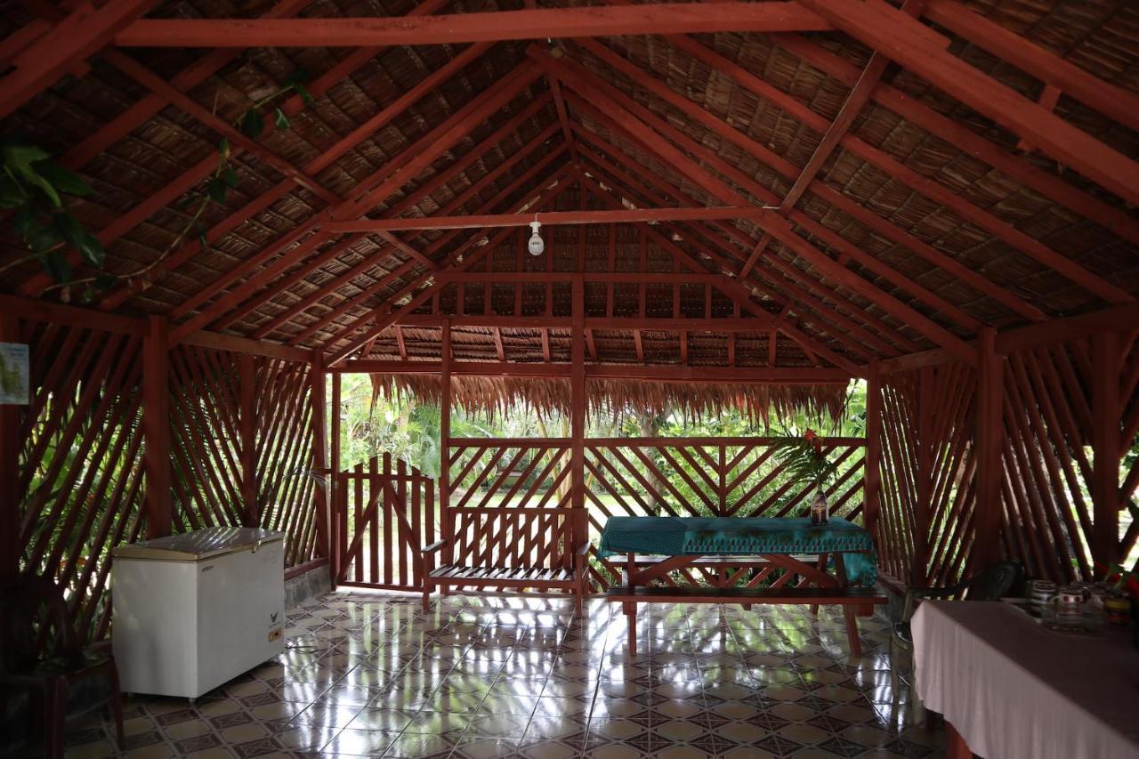 The Hidden Lodge Luganville Buitenkant foto