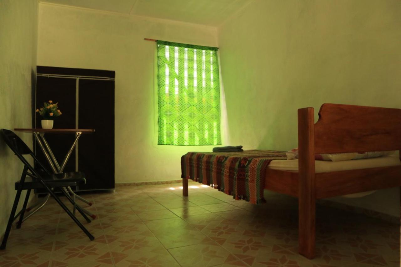 The Hidden Lodge Luganville Buitenkant foto