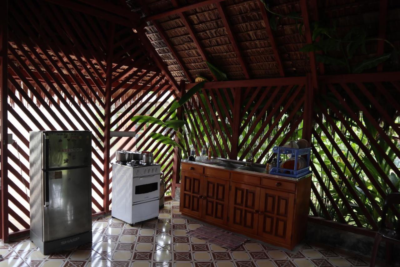 The Hidden Lodge Luganville Buitenkant foto