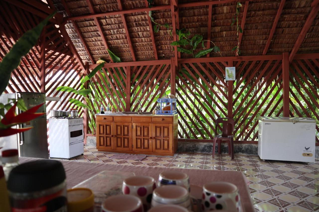 The Hidden Lodge Luganville Buitenkant foto