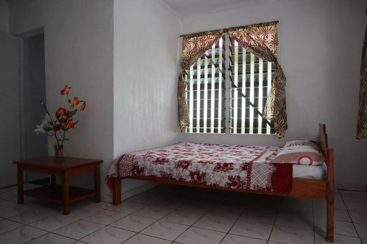The Hidden Lodge Luganville Buitenkant foto